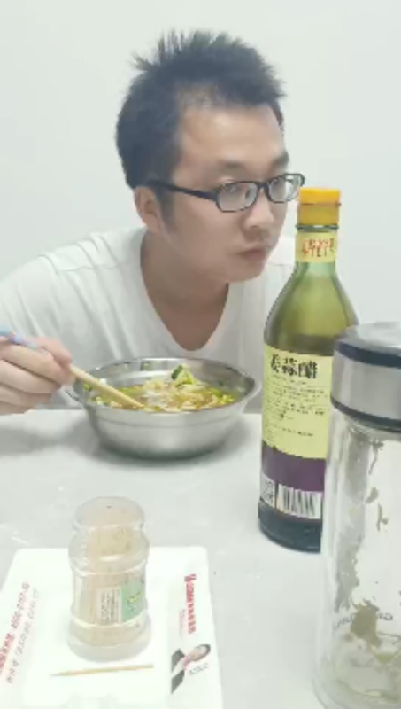 超超的第一张照片--恩施认干亲服务网