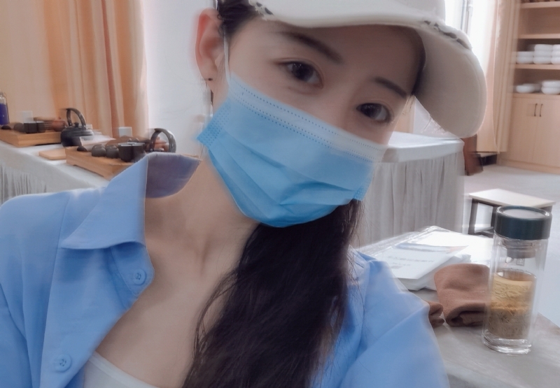 木头人的第一张照片--恩施认干亲服务网